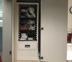 Moduflex Pull-Out Nurse Server