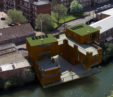 De Beauvoir Gallery (contextual shot)