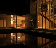 PICTURE FRAME RESIDENCE