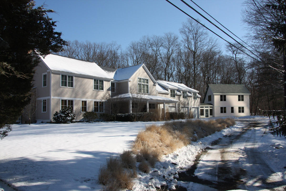 Garage addition embedded in photo